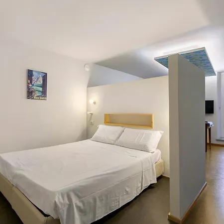Aymon De Challant Appartement